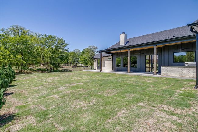 269 Sugartree Cir, House other with 5 bedrooms, 5 bathrooms and null parking in Lipan TX | Image 39