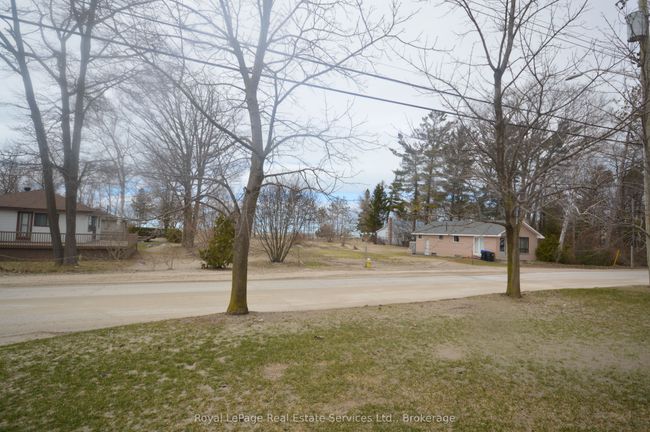 14 - 10 Baker St, Condo with 2 bedrooms, 2 bathrooms and 1 parking in Wasaga Beach ON | Image 32