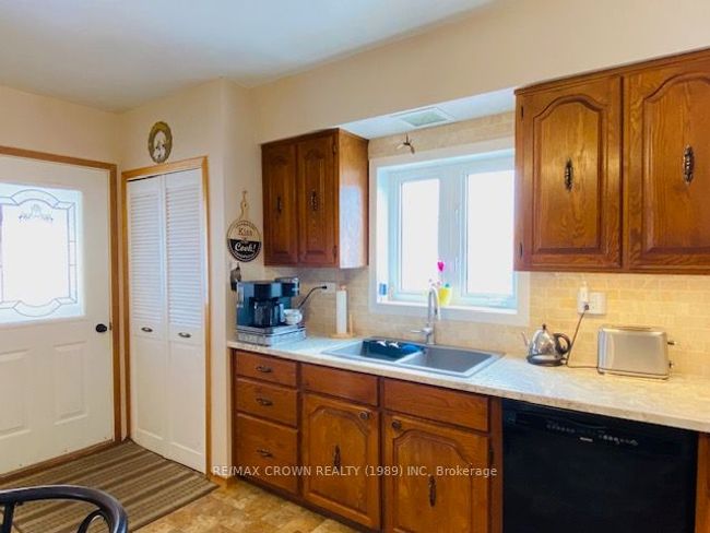 36 Seventh Ave, House other with 4 bedrooms, 2 bathrooms and 6 parking in Smooth Rock Falls ON | Image 7
