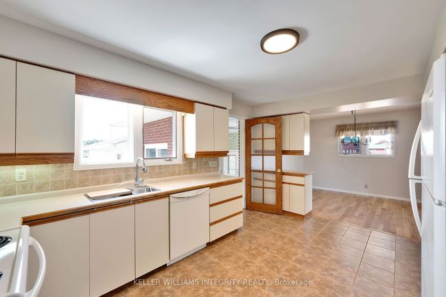 2508 Century Rd, House other with 6 bedrooms, 3 bathrooms and 8 parking in Richmond ON | Image 7