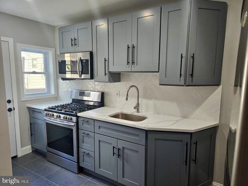 4731 Vista St, PHILADELPHIA, PA, 19136-4112 | Card Image