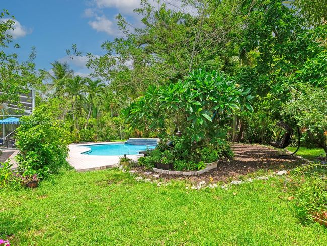 4209 Pinewood Ln, House other with 5 bedrooms, 4 bathrooms and null parking in Weston FL | Image 57
