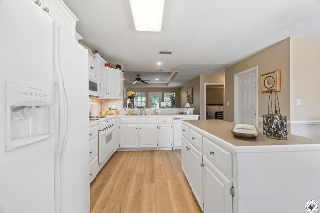 16 - 149 Weatherby Dr, House other with 3 bedrooms, 2 bathrooms and null parking in Hooks TX | Image 10