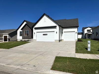 249 E 580 N, House other with 3 bedrooms, 2 bathrooms and 3 parking in Providence UT | Image 3