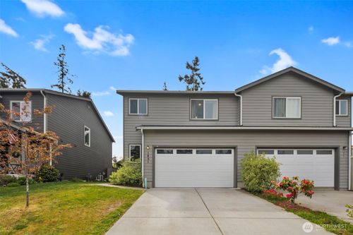 1851 Sw Cooper Way, Oak Harbor, WA, 98277-8961 | Card Image
