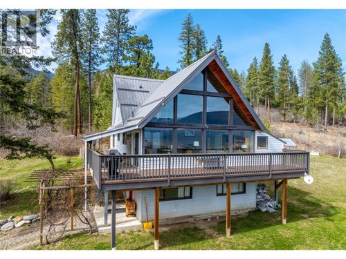2250 Cedar Hill Rd, Creston, BC, V0B1G7 | Card Image