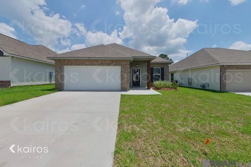 112 Teddy Ln, Lafayette, LA, 70507-4913 | Card Image