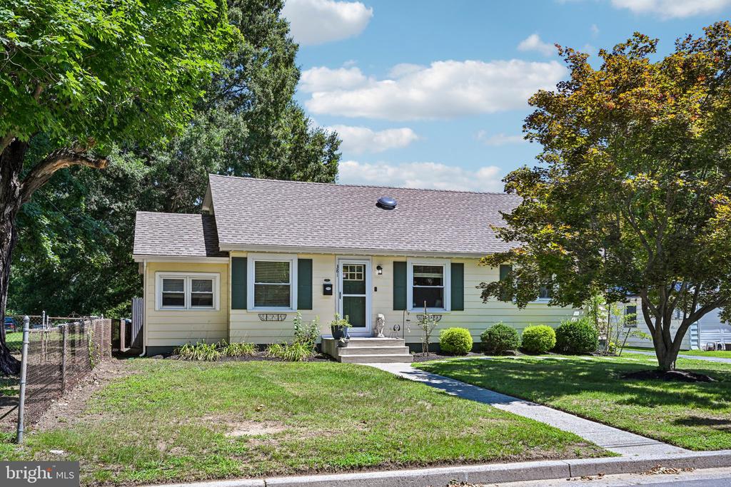 Residential in CARNEYS POINT 2
