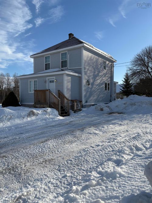 1759 Temperance St, Westville, NS, B0K2A0 | Card Image