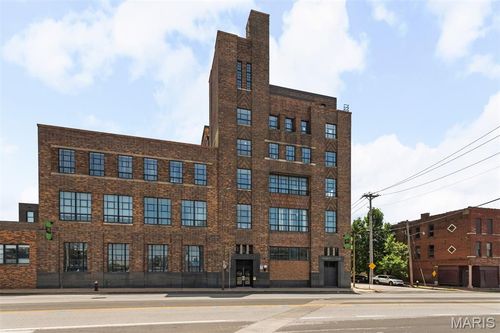 311-1720 Chouteau Ave, Saint Louis, MO, 63103-3140 | Card Image