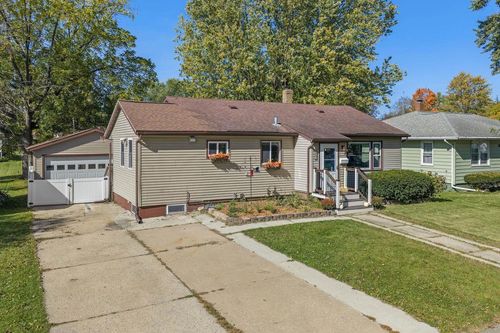 538 Ellinwood Avenue, Reedsburg, WI, 53959 | Card Image