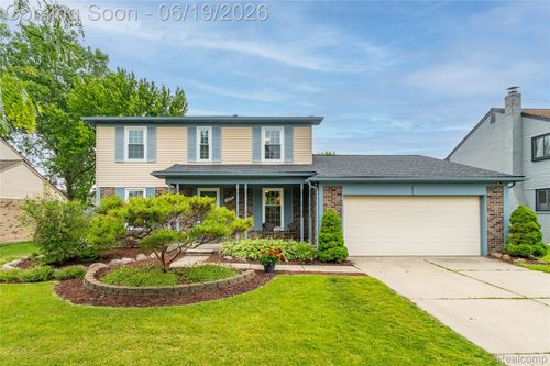 45209 Saltz Rd, Canton, MI, 48187-2991 | Card Image