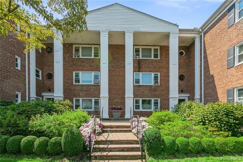 apt-3b-1833 Palmer Ave, Larchmont, NY, 10538-3044 | Card Image