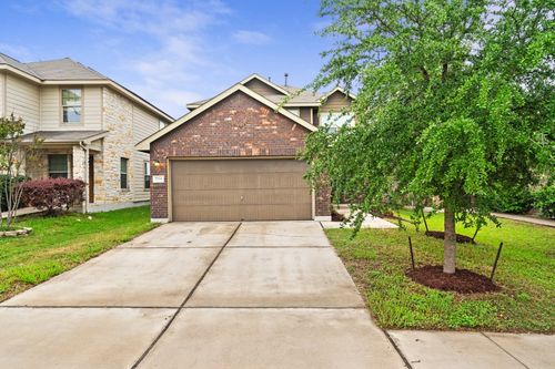7204 Outfitter Dr, Austin, TX, 78744-1749 | Card Image