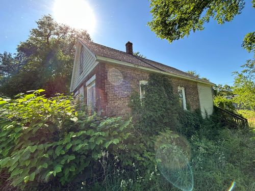 305 E 41st Ave, Gary, IN, 46409-1903 | Card Image