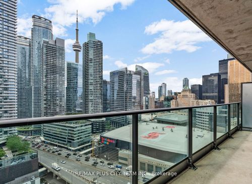 2902-33 Bay St, Toronto, ON, M5J2Z3 | Card Image