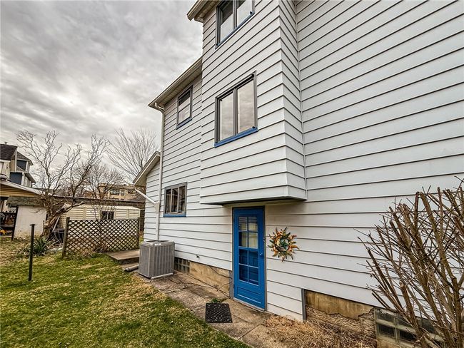 124 E Madison Ave, House other with 4 bedrooms, 2 bathrooms and null parking in Vandergrift PA | Image 26