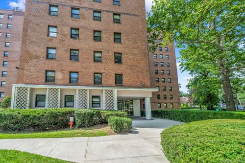 6e-4901 Henry Hudson Pkwy W, Bronx, NY, 10471-3220 | Card Image