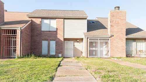 920-10920 Village Bend Ln, Houston, TX, 77072-3640 | Card Image