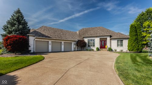 4930 Benthaven Drive E, Bargersville, IN, 46106 | Card Image