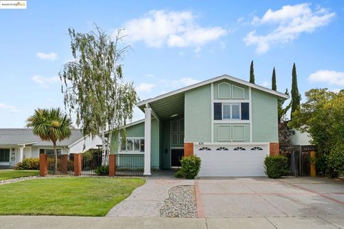 838 Hazel St, Livermore, CA, 94550-2391 | Card Image