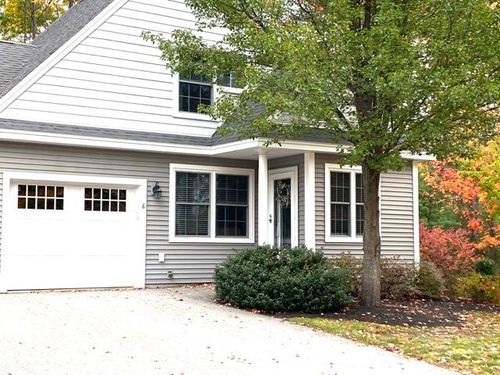 8-8 Horseshoe Drive, Saco, ME, 04072 | Card Image