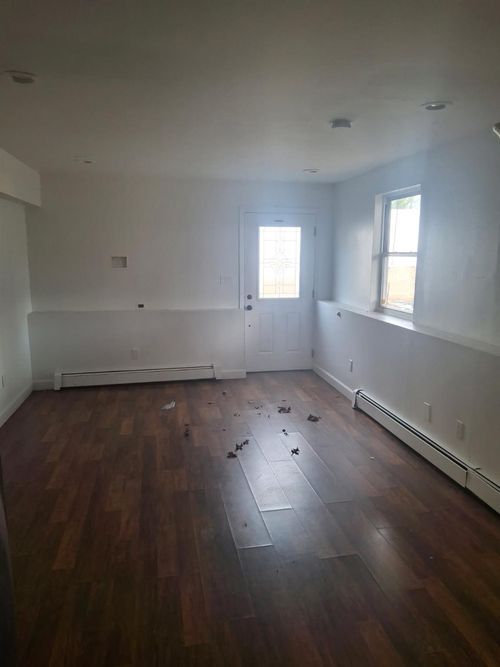 11 Kathleen Cres, Coram, NY, 11727-1469 | Card Image