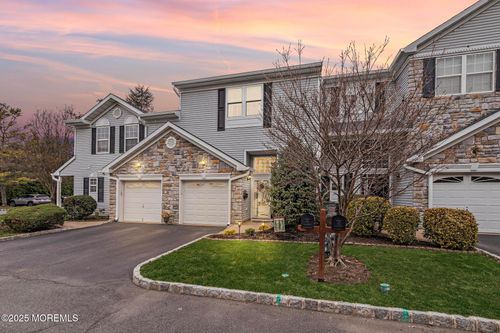 303-23 Hanna Ln, Laurence Harbor, NJ, 08879-2926 | Card Image