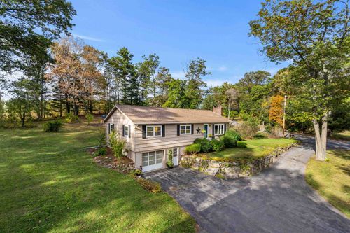 61 Hardy Rd, Londonderry, NH, 03053-2825 | Card Image