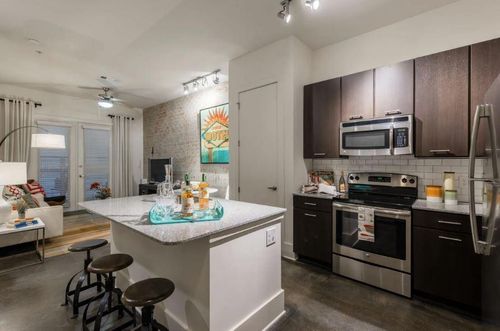 apt-2215-1391 Collier Rd Nw, Atlanta, GA, 30318-7454 | Card Image