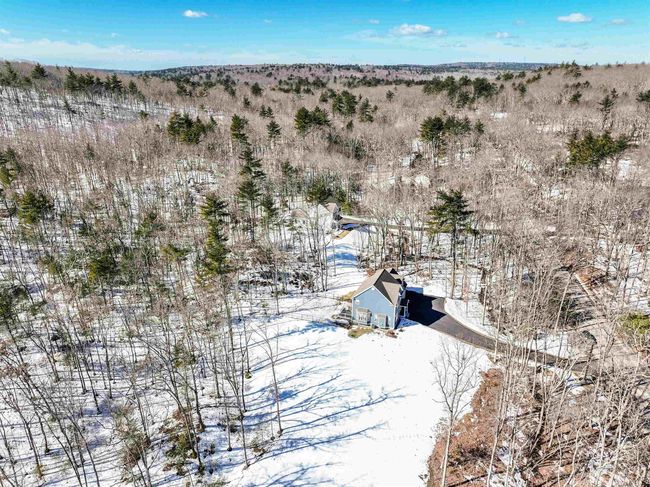 8 Green Rd, House other with 3 bedrooms, 3 bathrooms and null parking in Raymond NH | Image 43