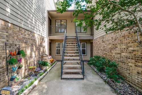 2054-5300 Keller Springs Rd, Dallas, TX, 75248-2704 | Card Image