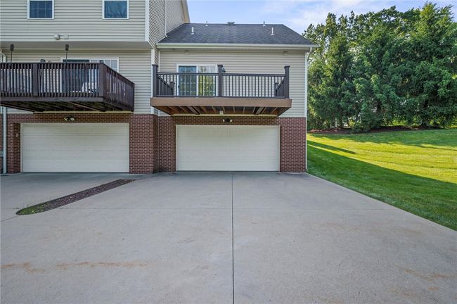 101 Creekside Drive, Townhouse with 3 bedrooms, 2 bathrooms and 2 parking in Buffalo Twp - BUT PA | Image 26