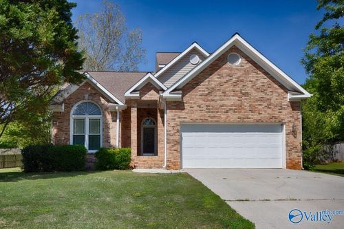 722 Highland Dr, Madison, AL, 35758-8249 | Card Image