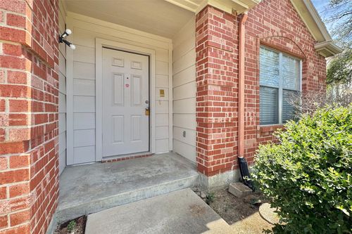 108 Amber Ridge Dr, Arlington, TX, 76002-3312 | Card Image