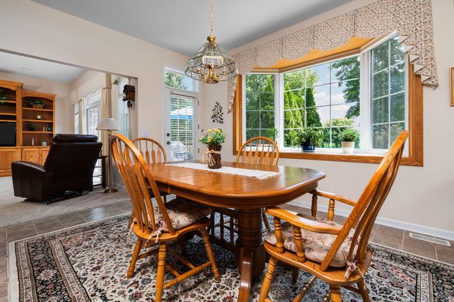 11717 Island Lake Rd, House other with 4 bedrooms, 3 bathrooms and null parking in Dexter MI | Image 11