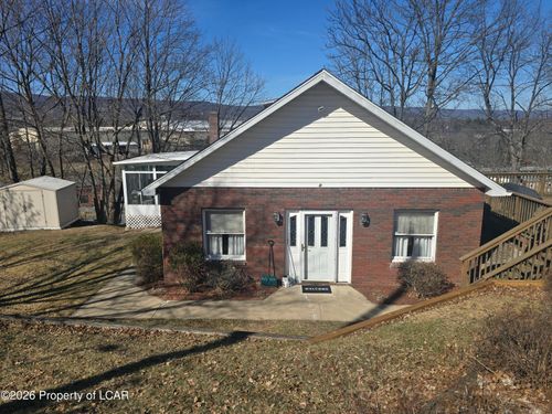 21 Elma Dr, Hanover Township, PA, 18706-3103 | Card Image