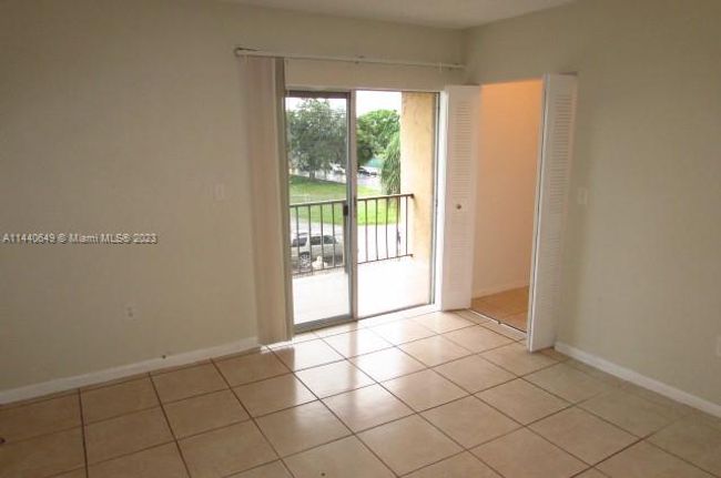 APT-317 - 5100 Sw 41 St St, Condo with 2 bedrooms, 2 bathrooms and null parking in Pembroke Park FL | Image 8