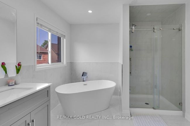 66 Thunderbird Trail, House attached with 5 bedrooms, 4 bathrooms and 2 parking in Brampton ON | Image 19