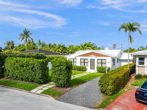 8844 Abbott Ave, Surfside, FL, 33154-3429 | Card Image