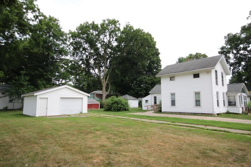 307 State St, Vicksburg, MI, 49097-1263 | Card Image
