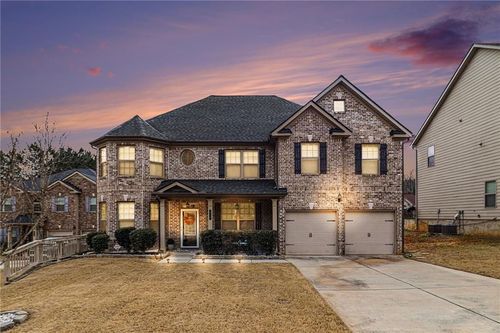 622 Stream Ct, Fairburn, GA, 30213-5820 | Card Image