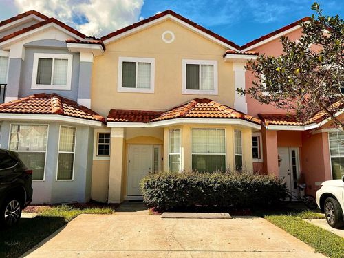 1218 S Beach Cir, KISSIMMEE, FL, 34746-6746 | Card Image