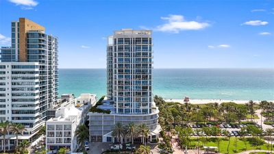 1410 - 6515 Collins Ave, Condo with 1 bedrooms, 1 bathrooms and null parking in Miami Beach FL | Image 1