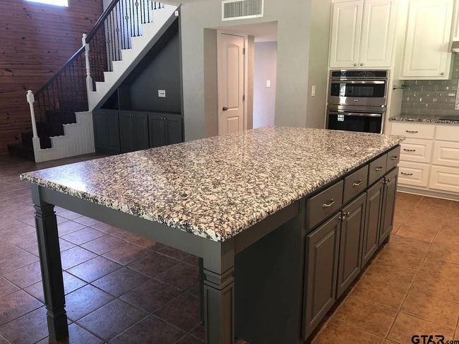23235 County Road 121, House other with 3 bedrooms, 2 bathrooms and null parking in Bullard TX | Image 5