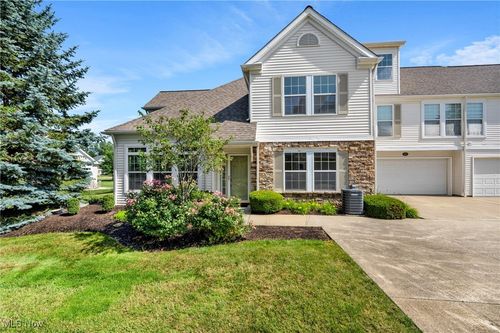 356-b-356 E Legend Court, Highland Heights, OH, 44143 | Card Image