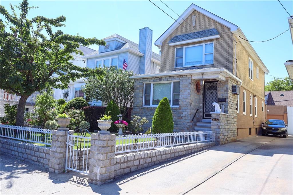 15th Ave, Brooklyn, NY 11228