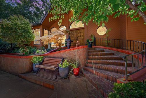 6415 Fairway Ct, Auburn, CA, 95602-9255 | Card Image