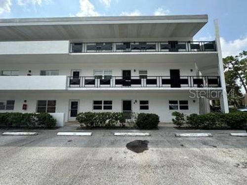 104-100 El Camino Dr, Winter Haven, FL, 33884-1607 | Card Image