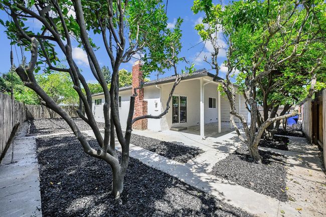 6608 Heatherwood Way, House other with 3 bedrooms, 2 bathrooms and null parking in Sacramento CA | Image 34
